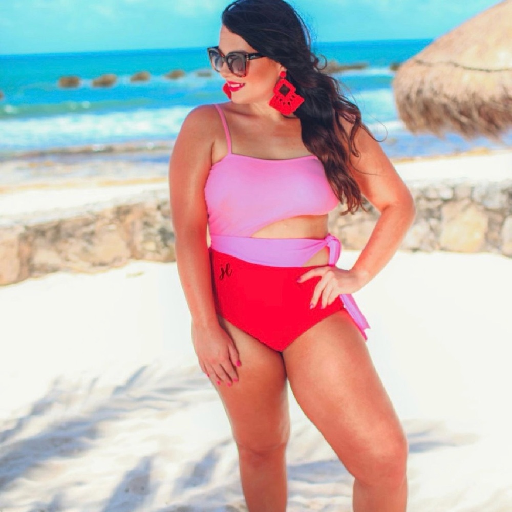 NWT Regular & Plus Size Chic Pink and Red Women's One Piece Cut Out Swimsuit